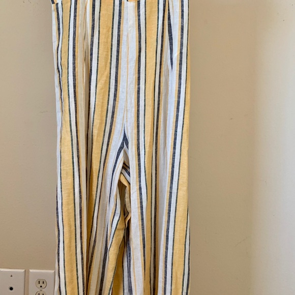 blue yellow white jumpsuits - Picture 3 of 3